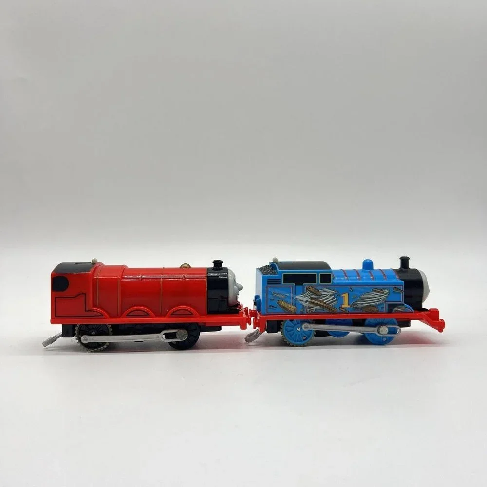 Thomas‎ Demolition at the Docks & James Gullane Motorized Engine Untested Toy